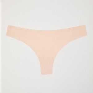 XS Fabletics Seamless Thong